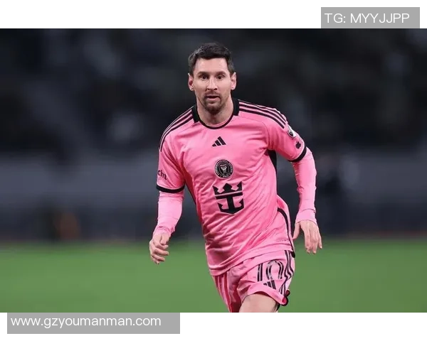 梅西、C罗与哈兰德：现役三大足球巨星争霸赛的背后故事与未来走势